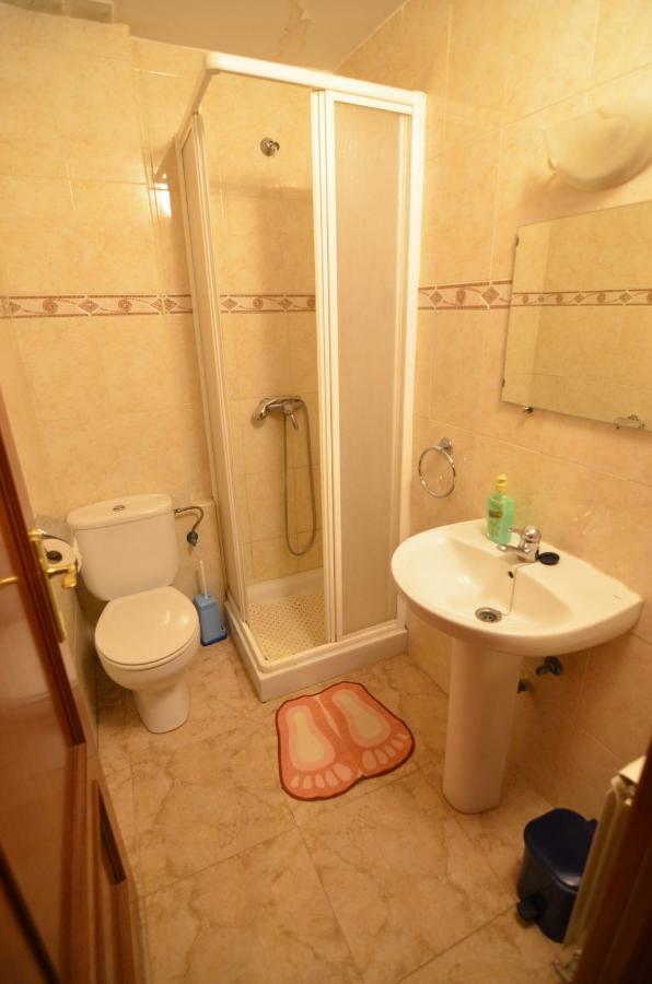 Hostal Galicia Villardefrades Exterior photo